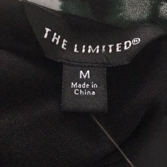 The Limited Top Women Size Med Whirled Ink Bold Print Sleeveless Halter Top NWT - Picture 13 of 14